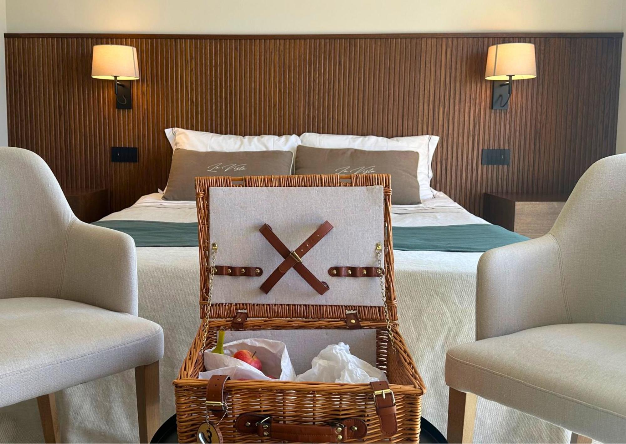 Agriturismo La Vista - Adults Only فونتيبلاندا المظهر الخارجي الصورة